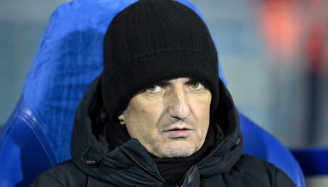 «Τα Έψαλλαν» Στον Λουτσέσκου