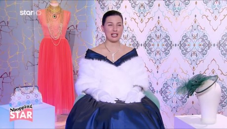 Shopping Star: Η Πασαρέλα Της Κατερίνας Με Τουαλέτα