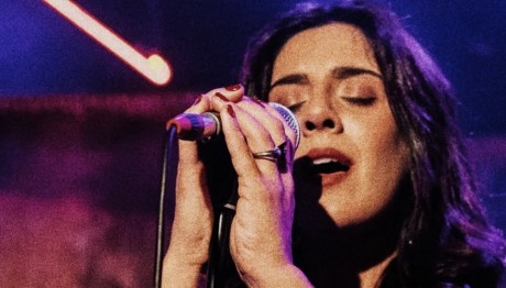 Η Μιχαλοπούλου στη σκηνή του FAUST