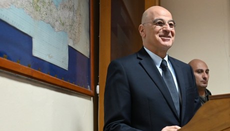 Ο Δένδιας στη νατοϊκή άσκηση «Trojan Footprint»