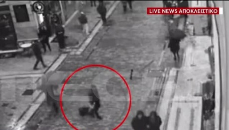 Ερμού: Φωτογραφίες Ντοκουμέντο Από Την Επίθεση Στην 22χρονη