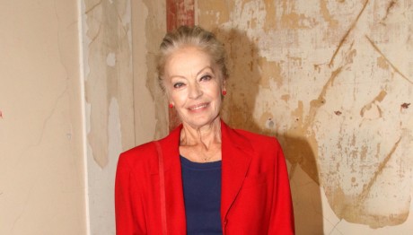 Μαρία Αλιφέρη