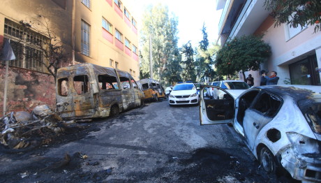 Ζωγράφου: Εμπρηστική Επίθεση Κοντά Στην Πανεπιστημιούπολη