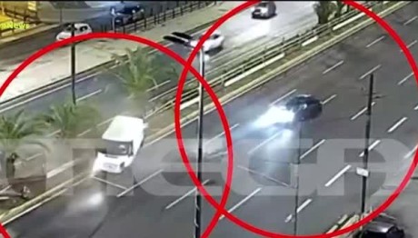 Συγγρού: ΙΧ Εμβόλισε Φορτηγάκι - Δείτε Το Σοκαριστικό Βίντεο