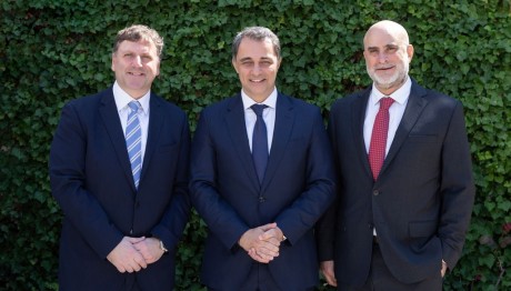 υπογραφή συνεργασίας Motor Oil με ΕΚΕΦΕ Δημόκριτος