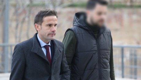 Πάτρα: Κόλαφος Ο Μάνος Δασκαλάκης Κατά Της Πρώην Συζύγου Του