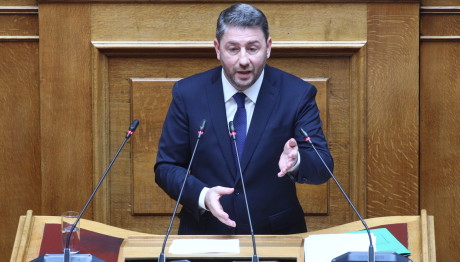 Ανδρουλάκης: Καλεί Τα Κόμματα Σε Πρόταση Δυσπιστίας