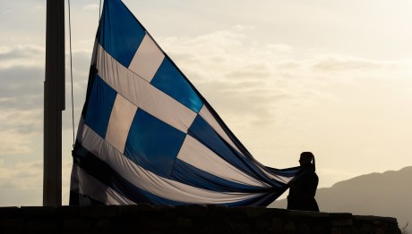 25η Μαρτίου: Η Έπαρση Σημαίας Στην Ακρόπολη