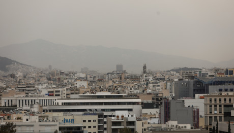 Άστατος αναμένεται ο καιρός σήμερα, Τρίτη, με κύρια χαρακτηριστικά τις βροχ