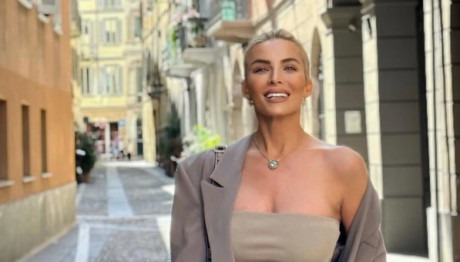 Κατερίνα Καινούργιου: Τα Άψογα Looks Στην Ιταλία