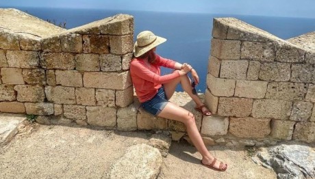 Γνωστή ηθοποιός: «Με φλερτάρουν νέοι, αλλά ενεργειακά θα ήθελα έναν 80άρη»