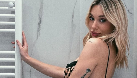 Γαρυφαλλιά Καληφώνη: Η φωτογραφία όπου φαίνονται οι ατέλειές της