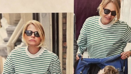 Τζένη Μπαλατσινού: Με Μαρινιέρα Και Denim Τζάκετ