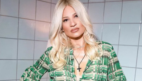 Φαίη Σκορδά: Μπήκε Στην Κουζίνα Της Και Έφτιαξε Μπάρες