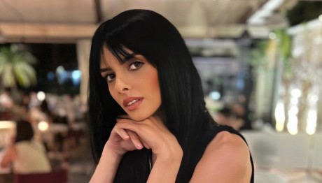 Άννα Μπεζάν