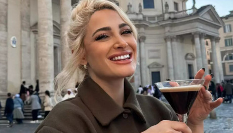 ΙΩΑΝΝΑ ΤΟΥΝΗ