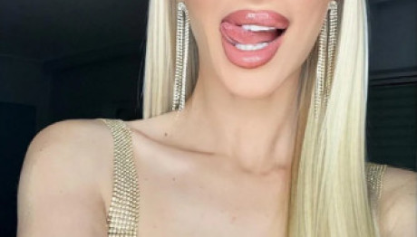 Κουκίου: «Έχω Κάνει Αισθητικές Επεμβάσεις - Δε Βλέπετε;»