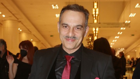 Κρατερός Κατσούλης