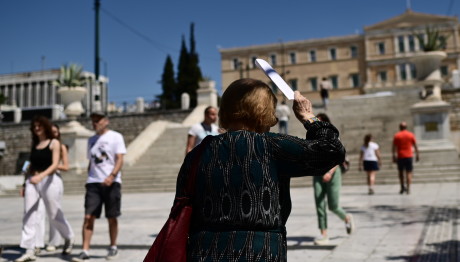 Καιρός: Θερμοκρασίες Ρεκόρ Για Την Εποχή