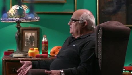 Cash or Trash: Ο Αριστείδης Και Το Πρωτότυπο Αντικείμενό Του