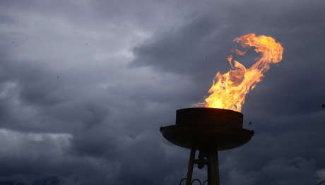 Oλυμπιακή φλόγα: Περνά από τη γέφυρα «Χαρίλαος Τρικούπης»