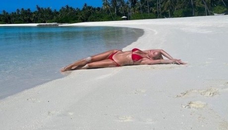 Το Γεμάτο Χρώμα Πρωινό Της Δούκισσας Νομικού