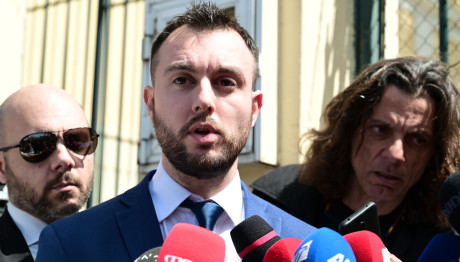 Κων. Φλώρος: Αφέθηκε Ελεύθερος Για Ξυλοδαρμό Γραμμένου