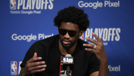 Joel Embiid: Το Πρόβλημα Υγείας Που Αντιμετωπίζει