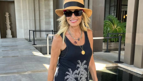 Άννα Βίσση: Δείτε τη να τραγουδά μέσα σε σούπερ μάρκετ της Σκύρου