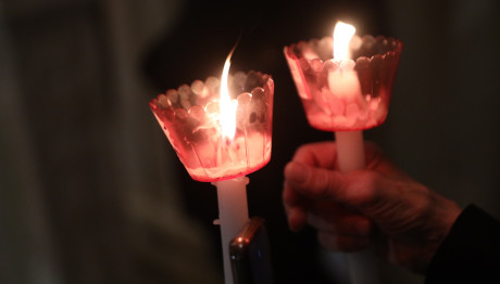 Ανάσταση: Με Κατάνυξη Γιορτάστηκε Σε Όλη Την Ελλάδα