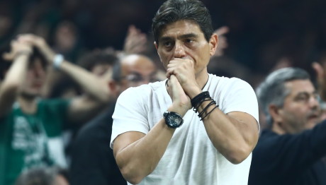 Γιαννακόπουλος: Σε Ποιο Παίκτη Έδωσε Ανθοδέσμη