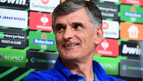 Μεντιλίμπαρ: Ποιον Σκέφτεται Για Αντι-Ποντένσε