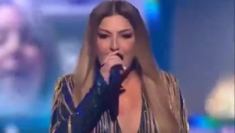 Έλενα Παπαρίζου