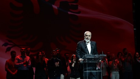 Έντι Ράμα από Γαλάτσι: «Δεν ήρθα για να προκαλέσω»