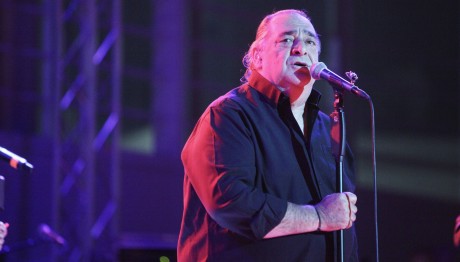 Βασίλης Καρράς