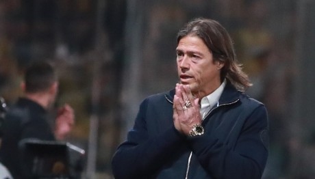 O πρώτος που υπογράφει στην ΑΕΚ