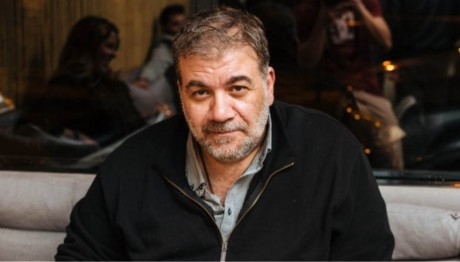 Δημήτρης Σταρόβας