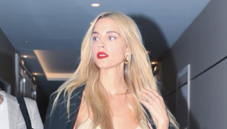 Δούκισσα Νομικού: Πιο εντυπωσιακή από ποτέ στις Κάννες!