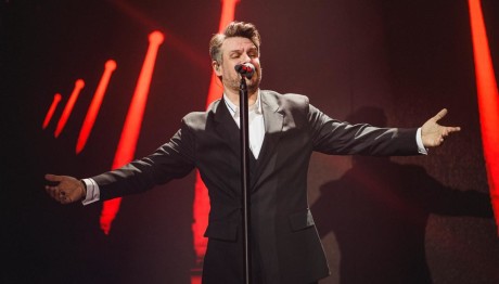 Πάνος Κιάμος