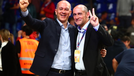 Κλείνουν τo deal της 10ετίας Οι Αγγελόπουλοι