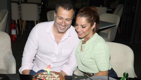 Πιερίδη: To party έκπληξη στον σύντροφό της- «Οι γιοι μας κάνουν παρέα»