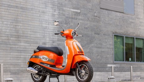 Τώρα είναι πιο εύκολο να αποκτήσετε UM Motorcycles