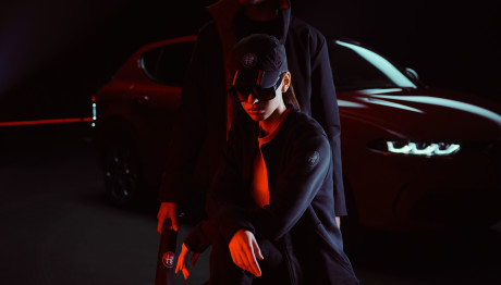 Ντυθείτε ασορτί με την Alfa Romeo σας