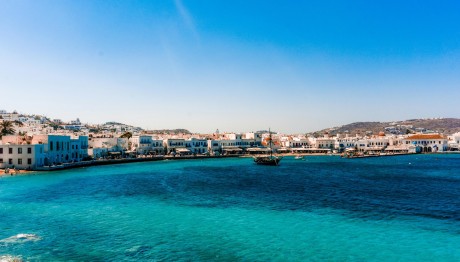 Γαλάζιες Σημαίες 2024: Η Λίστα Με Τις Πιο Καθαρές Παραλίες