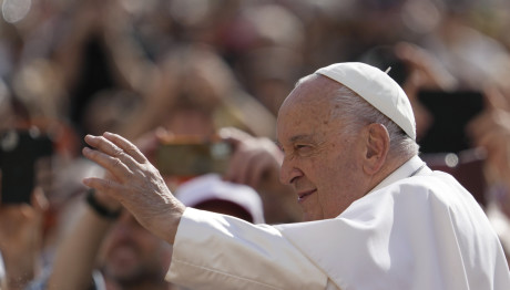 Πάπας Φραγκίσκος: Σάλος Με Δήλωσή Του Για Γκέι Ιερείς