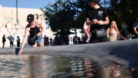 Καιρός: Με Καύσωνα Και 35άρια Κάνει Ποδαρικό Ο Ιούνιος