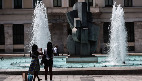 Καύσωνας: Φρένο Στους Μετεωρολόγους Βάζει Ο Κολυδάς