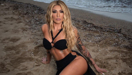 Αγγελική Ηλιάδη: Γενέθλια για τον γιο της, Μπάμπη Λαζαρίδη!