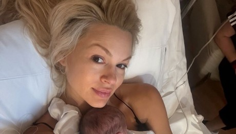 Βίκυ Κάβουρα