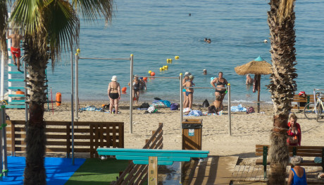 Παραλίες Αττικής Ακατάλληλες Για Κολύμπι - Η Λίστα